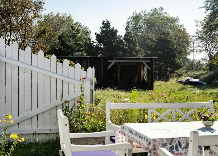 Semesterbostad Charming Tiny House In Sonderho